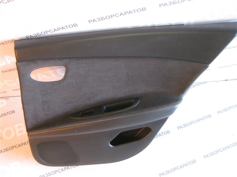 Обшивка двери Nissan Primera P12 2003 хэтчбек