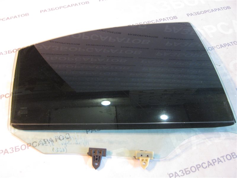 Стекло двери Nissan Primera P12 2003 хэтчбек