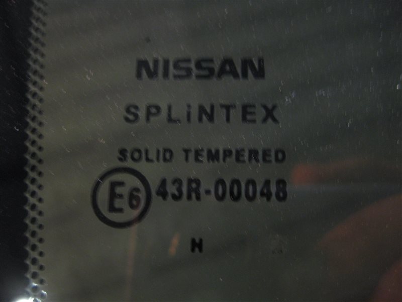 Стекло двери (форточка) Nissan Primera P12 2003 хэтчбек