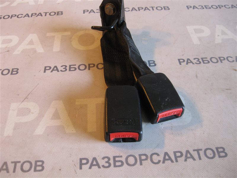 Ответная часть ремня безопасности Nissan Primera P12 2003 хэтчбек