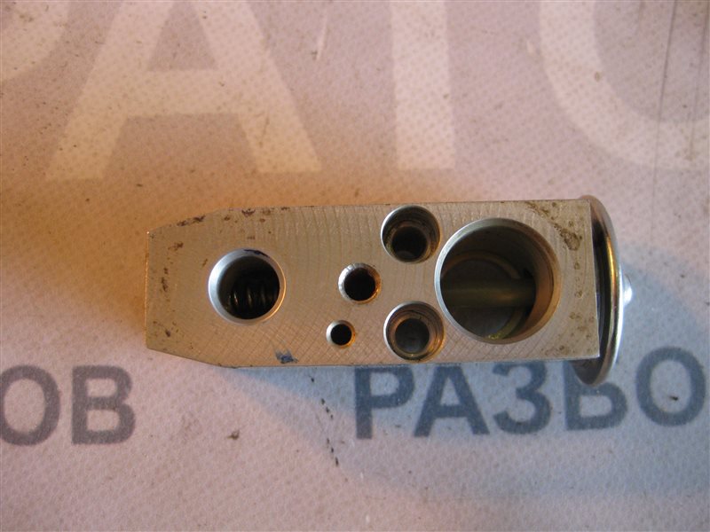 Клапан кондиционера Nissan Primera P12 2003 хэтчбек