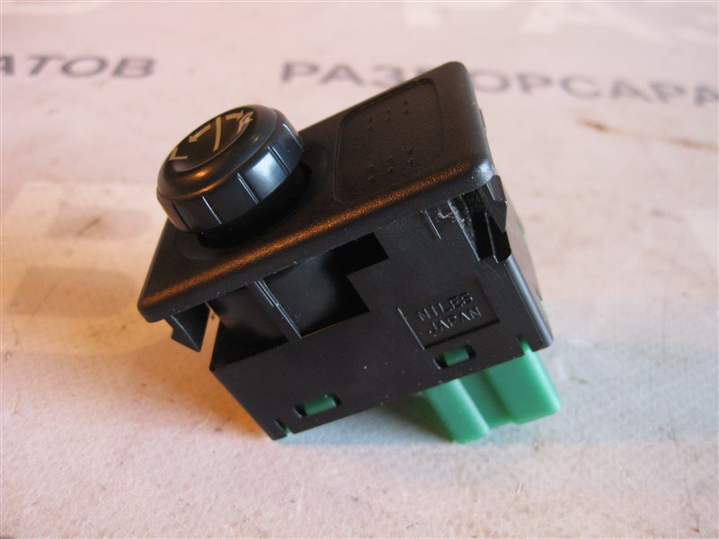 Переключатель регулировки зеркала Nissan Primera P12 2003 хэтчбек