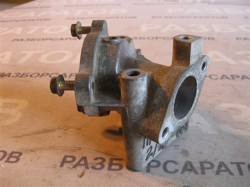 Корпус помпы Nissan Primera P12 2003 хэтчбек