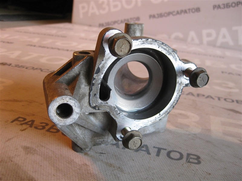 Корпус помпы Nissan Primera P12 2003 хэтчбек