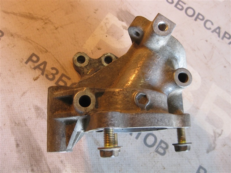 Корпус помпы Nissan Primera P12 2003 хэтчбек