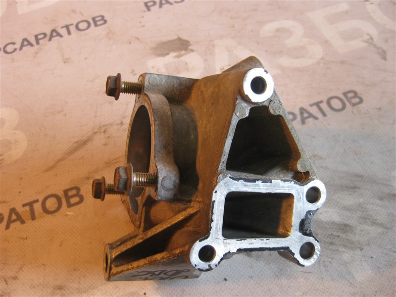 Корпус помпы Nissan Primera P12 2003 хэтчбек