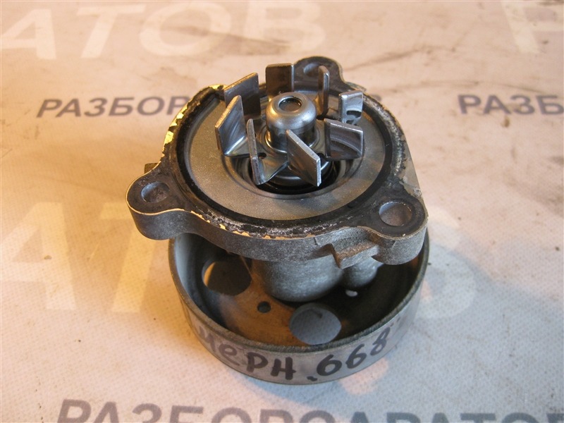 Насос водяной ( помпа ) Nissan Primera P12 2003 хэтчбек