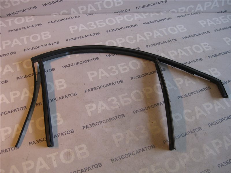 Уплотнитель стекла двери Nissan Primera P12 2003 хэтчбек