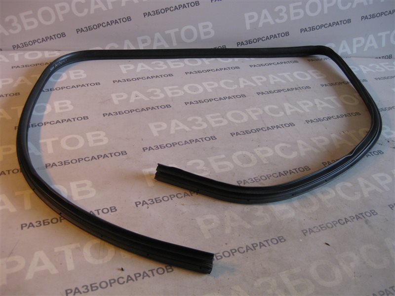 Уплотнитель проема двери Nissan Primera P12 2003 хэтчбек