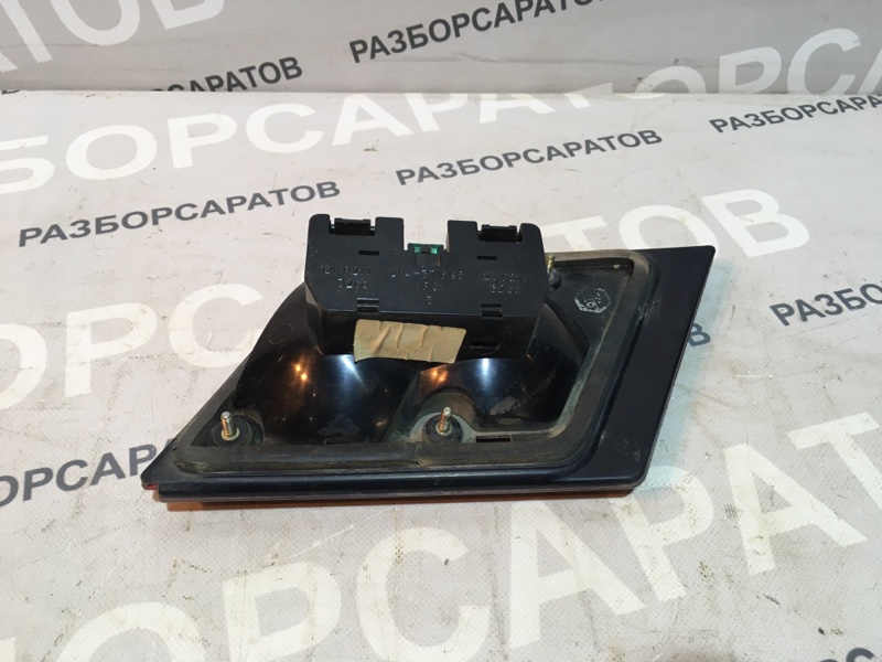Фонарь в крышку багажника ВАЗ 2115 2008 седан
