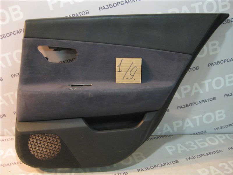Обшивка двери Nissan Primera P12 2004 седан