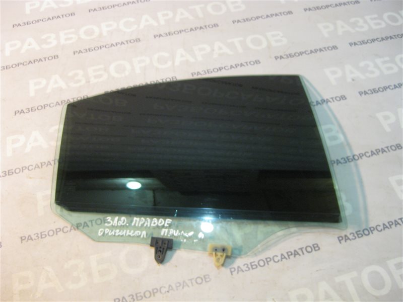 Стекло двери Nissan Primera P12 2004 седан