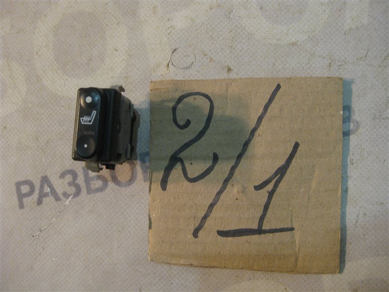 Кнопка обогрева сидений Nissan Primera P12 2004 седан
