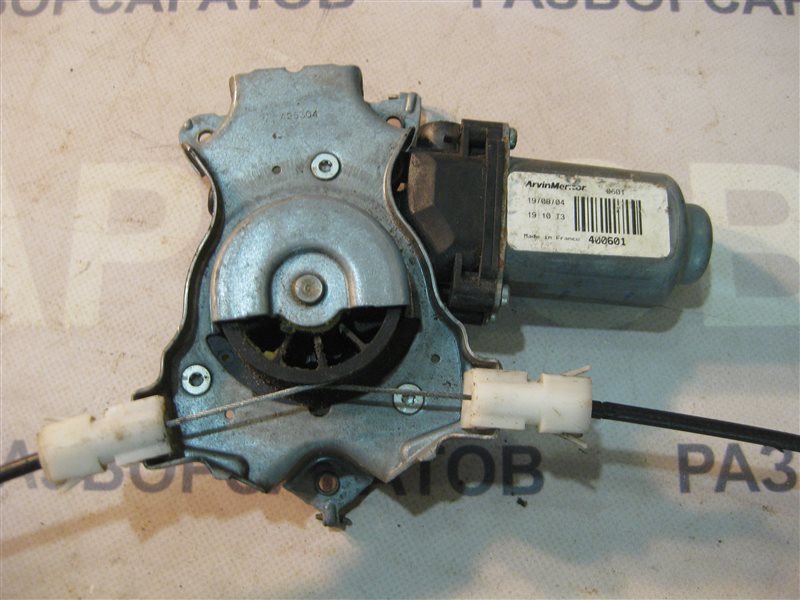 Механизм стеклоподъемника с мотором Nissan Primera P12 2004 седан
