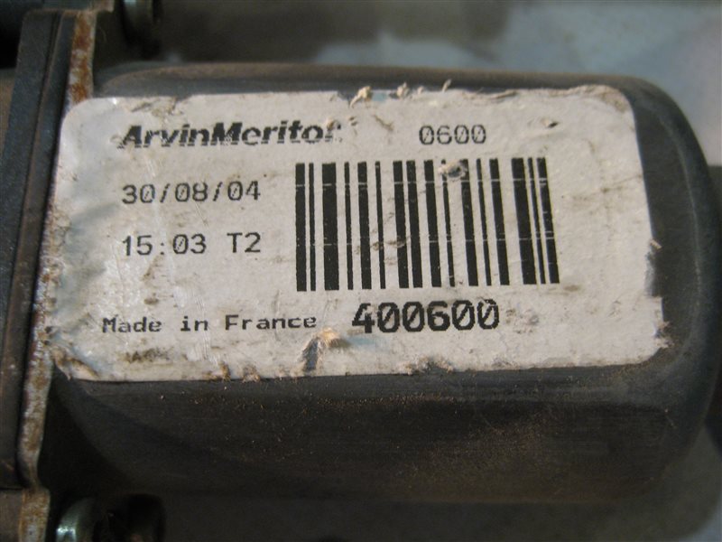 Механизм стеклоподъемника с мотором Nissan Primera P12 2004 седан