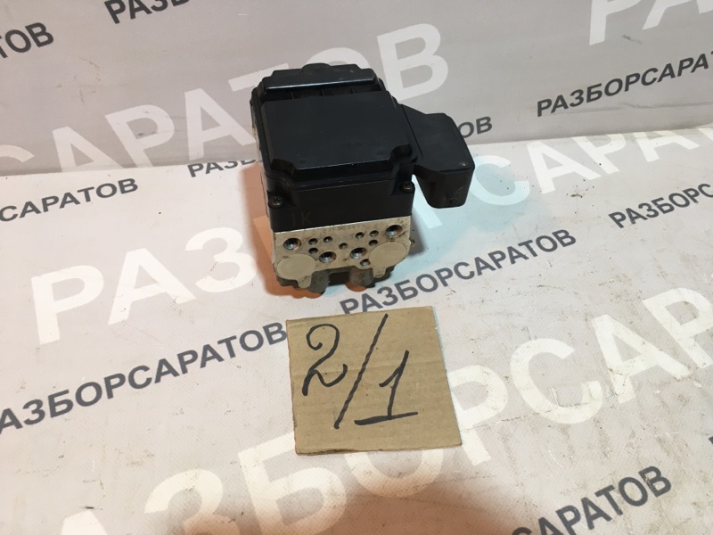 Блок ABS Toyota Camry 2004 седан
