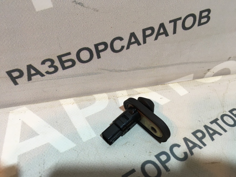 Концевик двери Toyota Camry 2004 седан