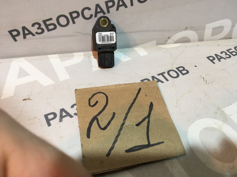 Датчик AIR BAG боковой Toyota Corolla 2008 седан
