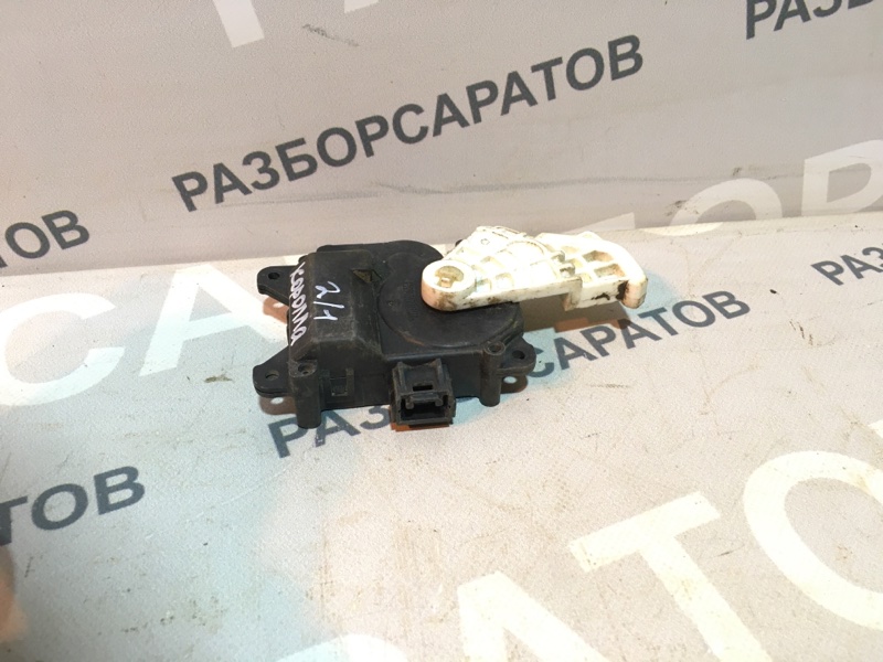 Сервопривод заслонки отопителя Toyota Corolla 2008 седан