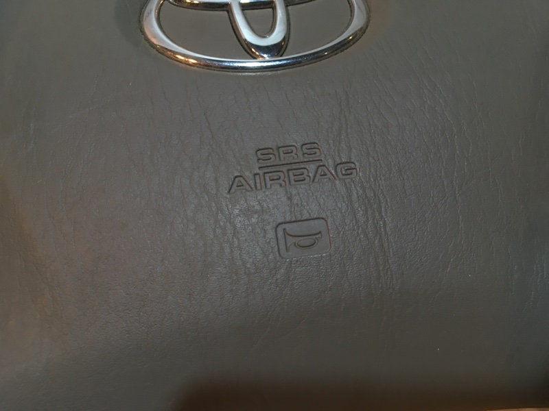 Подушка безопасности в рулевое колесо Toyota Camry 2004 седан
