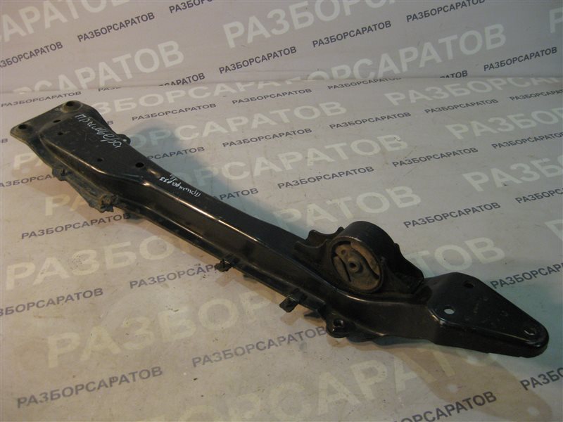 Балка продольная передняя Nissan Primera P12 2004 седан