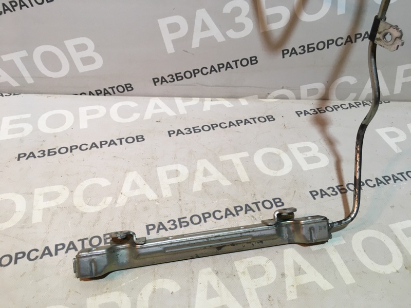 Рейка топливная (рампа) Toyota Corolla 2008 седан