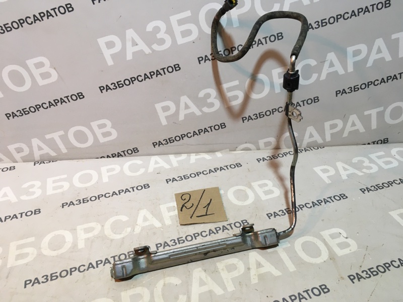 Рейка топливная (рампа) Toyota Corolla 2008 седан