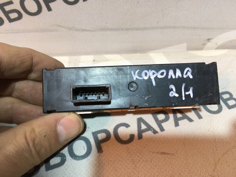 Дисплей информационный Toyota Corolla 2008 седан