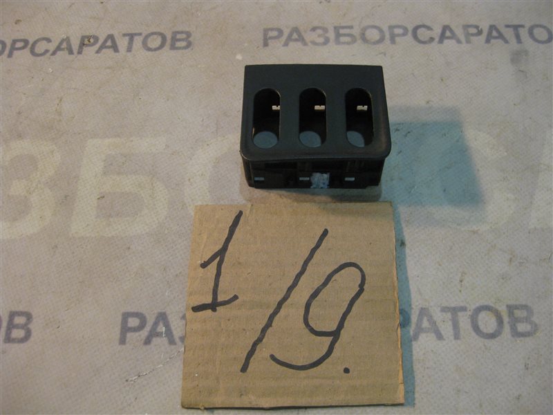 Накладка кнопок обогрева Nissan Primera P12 2004 седан
