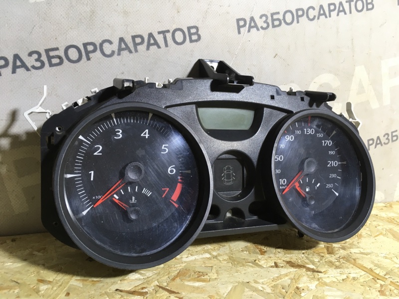 Щиток приборов Renault Megane II 2008