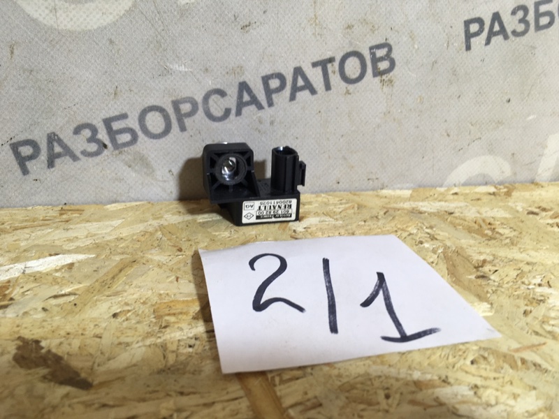 Датчик AIR BAG боковой Renault Megane II 2008