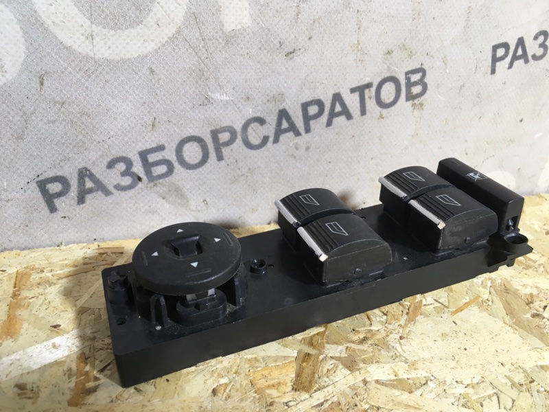 Блок управления стеклоподъемниками Ford Focus II 2008 седан