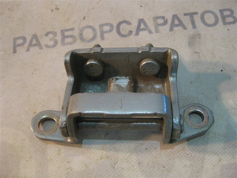 Петля двери верхняя Nissan Primera P12 2004 седан