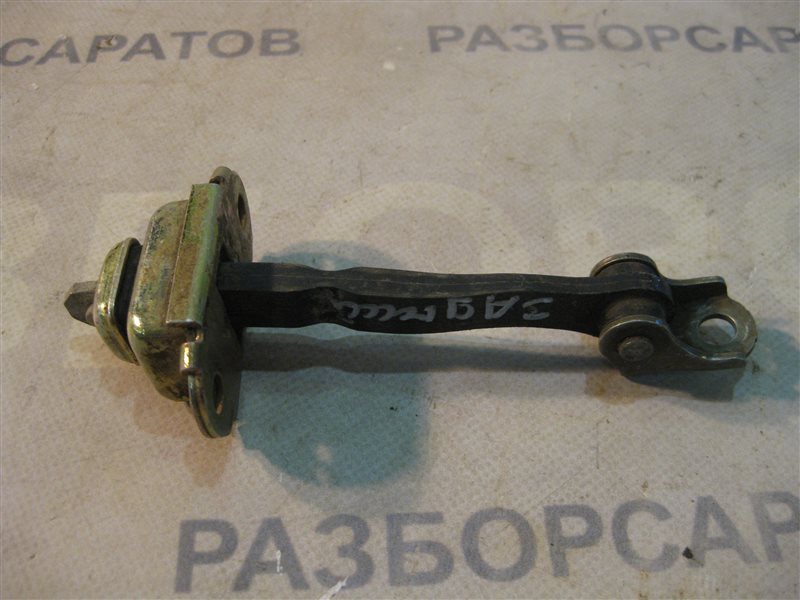 Ограничитель двери Nissan Primera P12 2004 седан