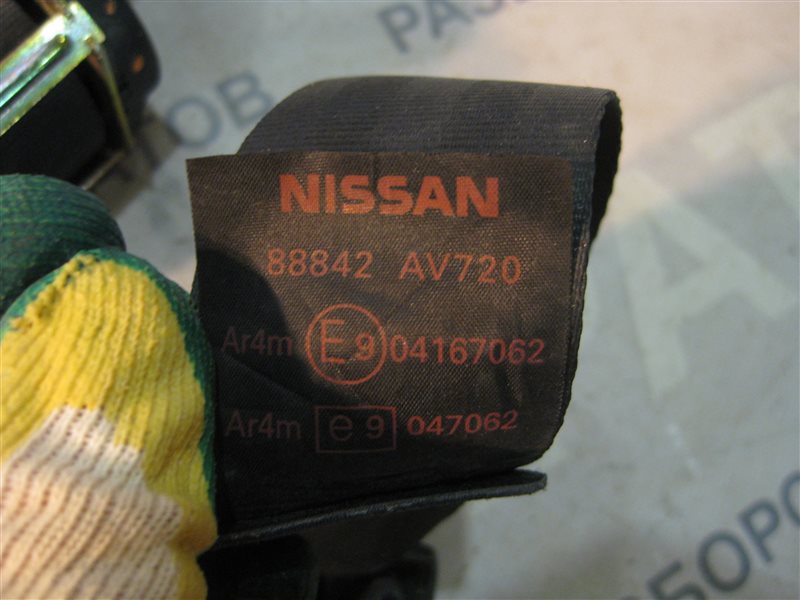 Ремень безопасности центральный Nissan Primera P12 2004 седан