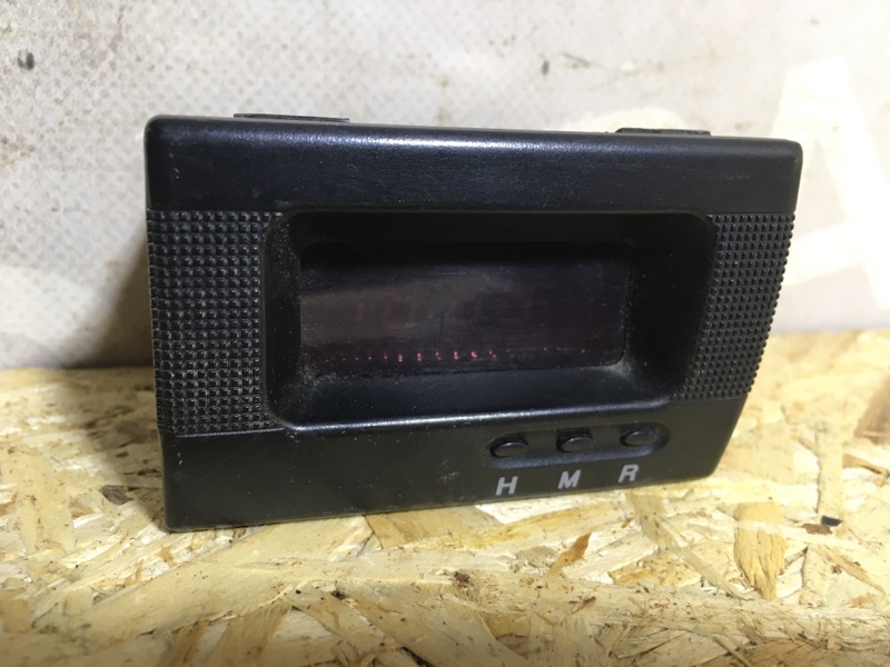 Часы KIA Spectra 2008
