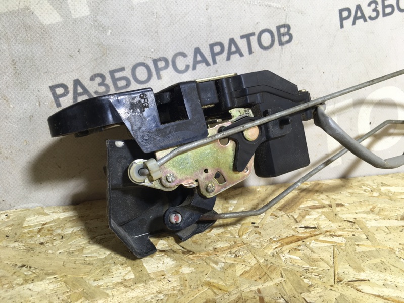 Замок двери KIA Spectra 2008