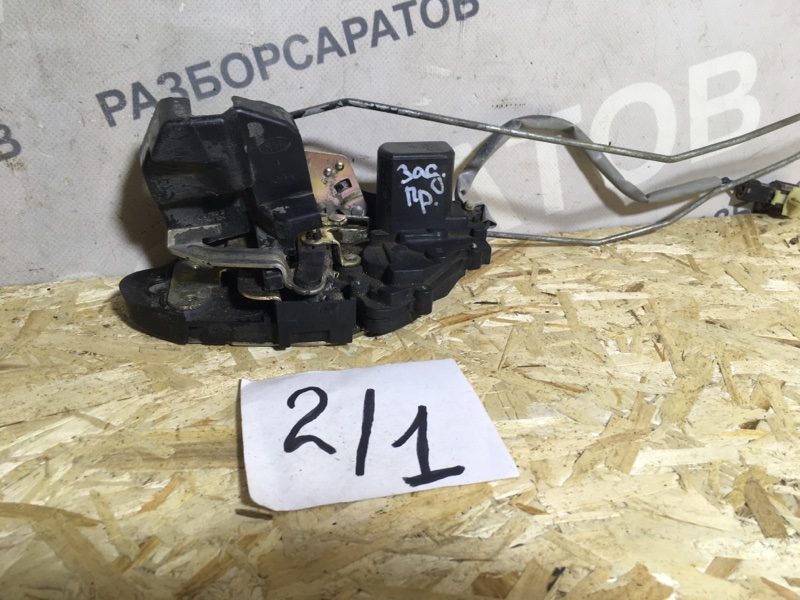 Замок двери KIA Spectra 2008