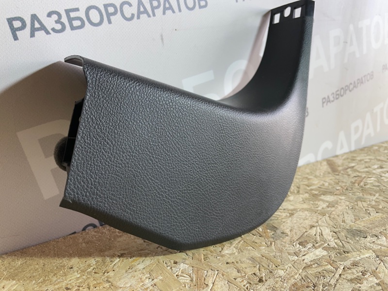 Накладка на порог внутренняя Ford Focus III 2018 рест. седан