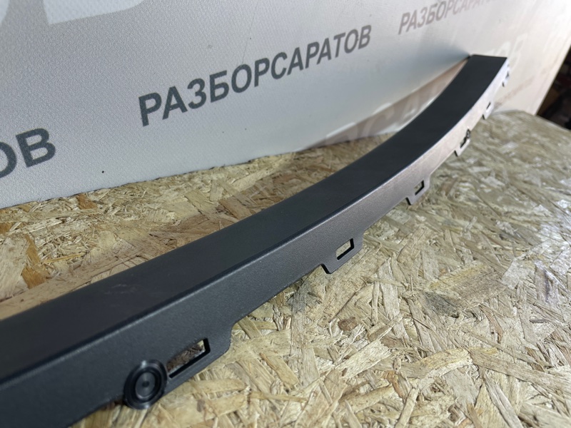 Накладка двери внутренняя Ford Focus III 2018 рест. седан