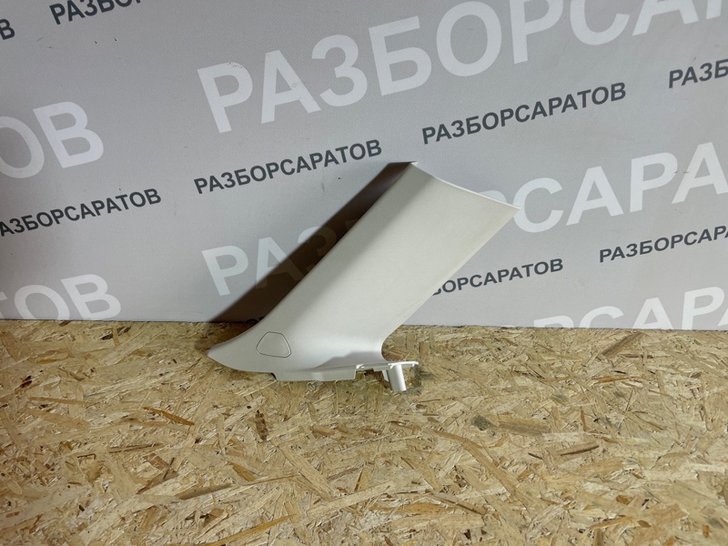 Накладка рамки двери Ford Focus III 2018 рест. седан