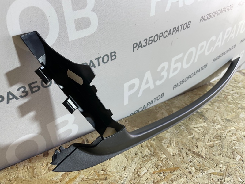 Накладка двери Ford Focus III 2018 рест. седан