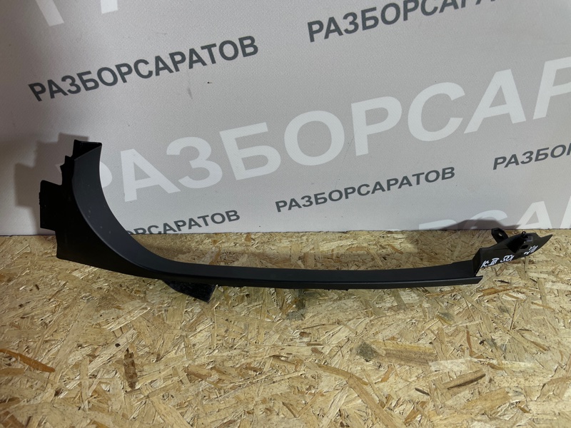 Накладка двери Ford Focus III 2018 рест. седан