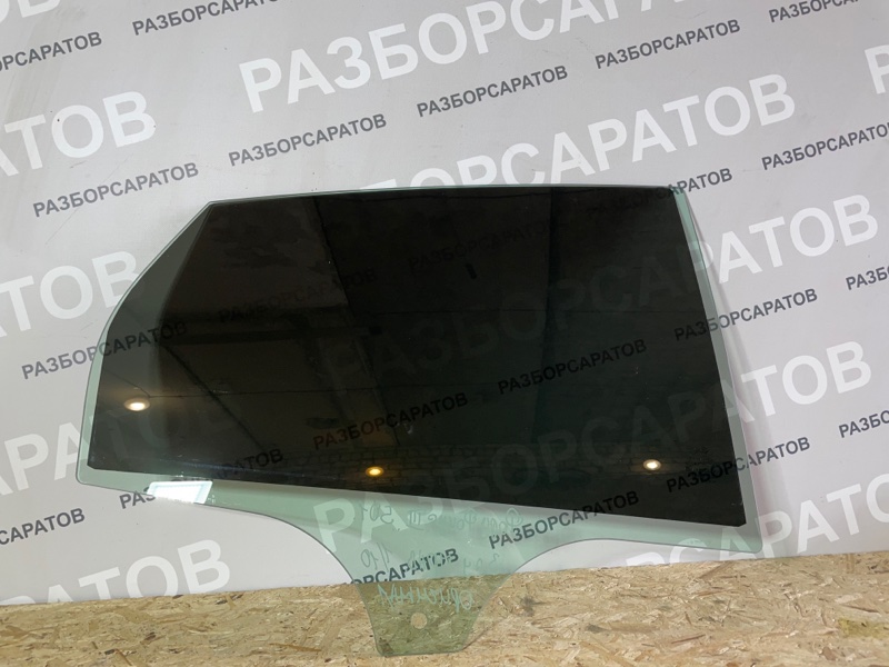 Стекло двери Ford Focus III 2018 рест. седан