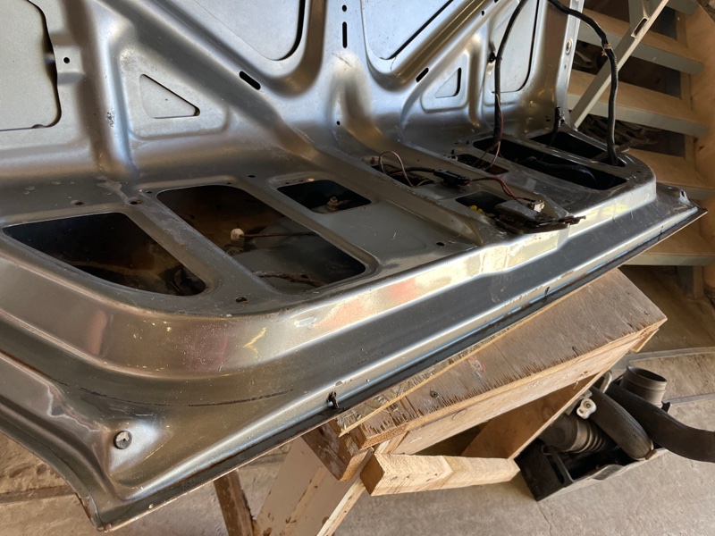 Крышка багажника Nissan Sunny N14 1993