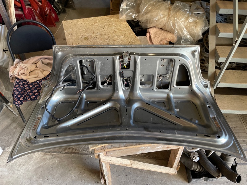 Крышка багажника Nissan Sunny N14 1993