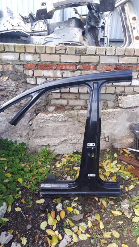 Стойка средняя Ford Galaxy 2006