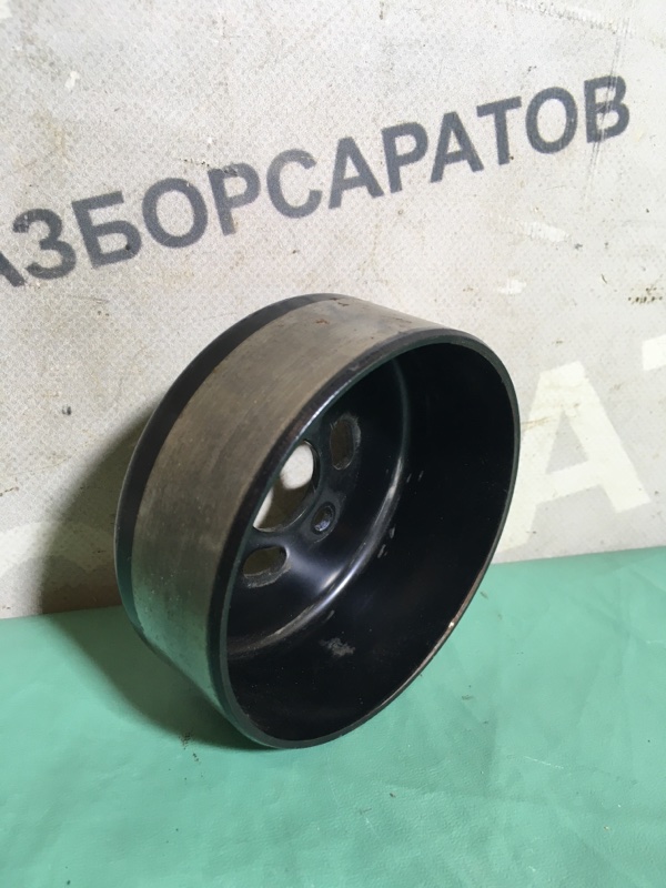 Шкив помпы Nissan Tiida C11 2013