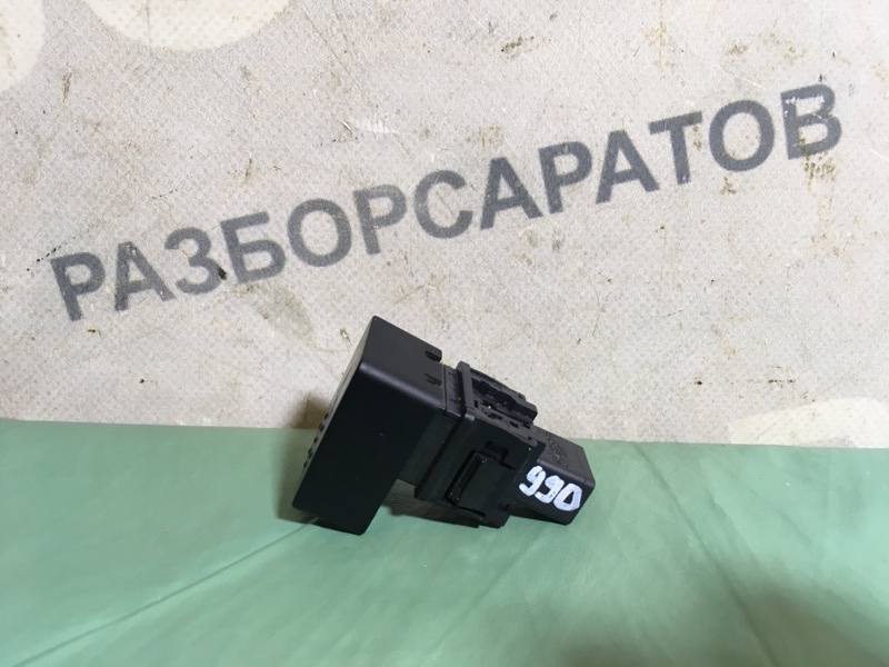 Кнопка аварийной сигнализации Nissan Tiida C11 2013