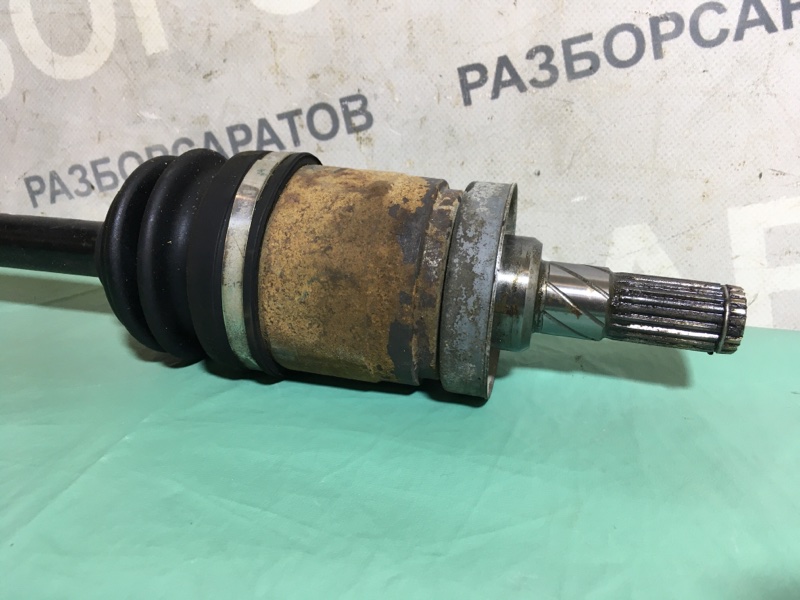 Вал приводной Nissan Juke 2011